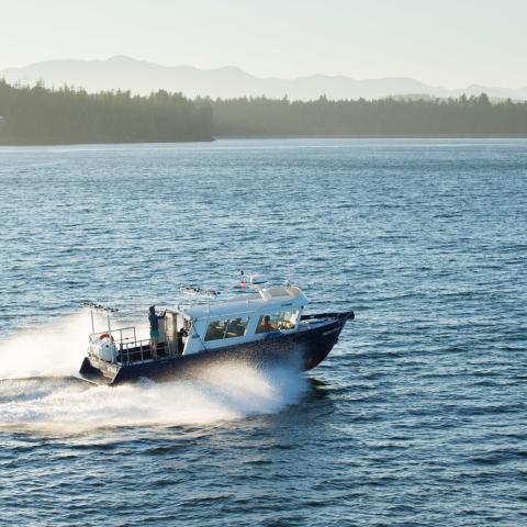 a small boat in a body of water